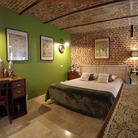 Au Champ Du Coq Bed and Breakfast Sepmeries Buitenkant foto