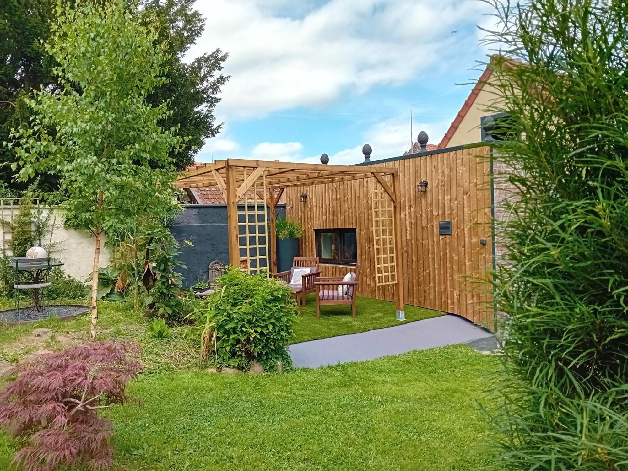 Au Champ Du Coq Bed and Breakfast Sepmeries Buitenkant foto